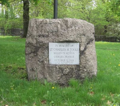 Zoom on the image : Lt. Charles M. Toole Memorial